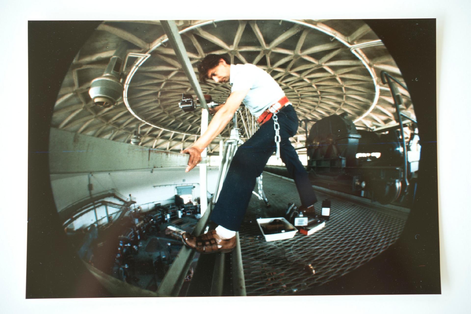 Giancarlo Mancori in the INFN Sincrotrone building, Frascati - Giancarlo Mancori